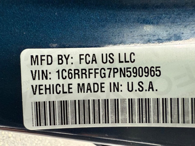 Ram 1500 Vehicle Full-screen Gallery Image 31