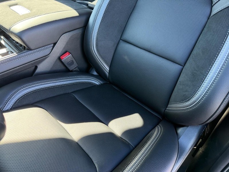 Ram 1500 Vehicle Full-screen Gallery Image 34
