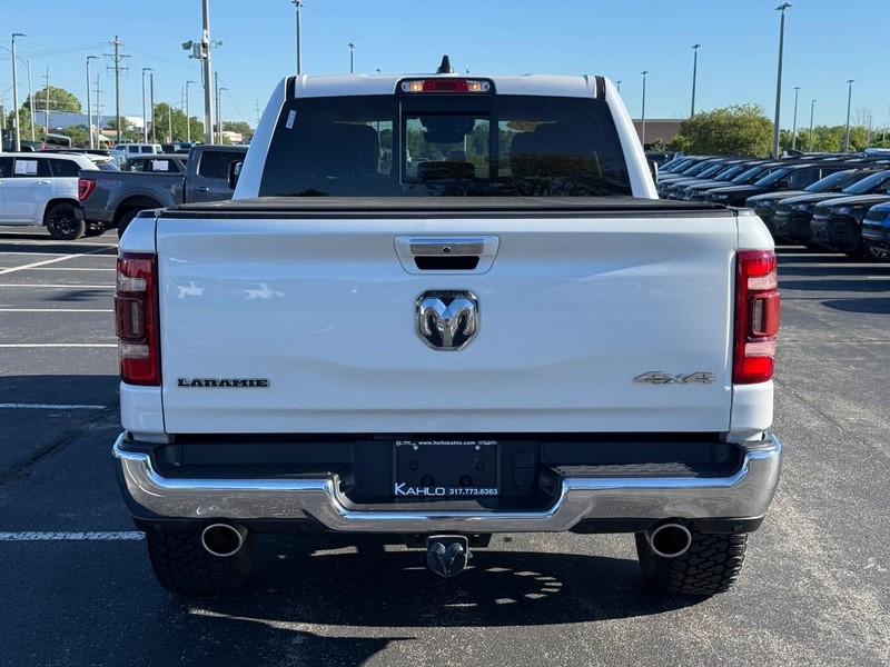 Ram 1500 Vehicle Full-screen Gallery Image 4