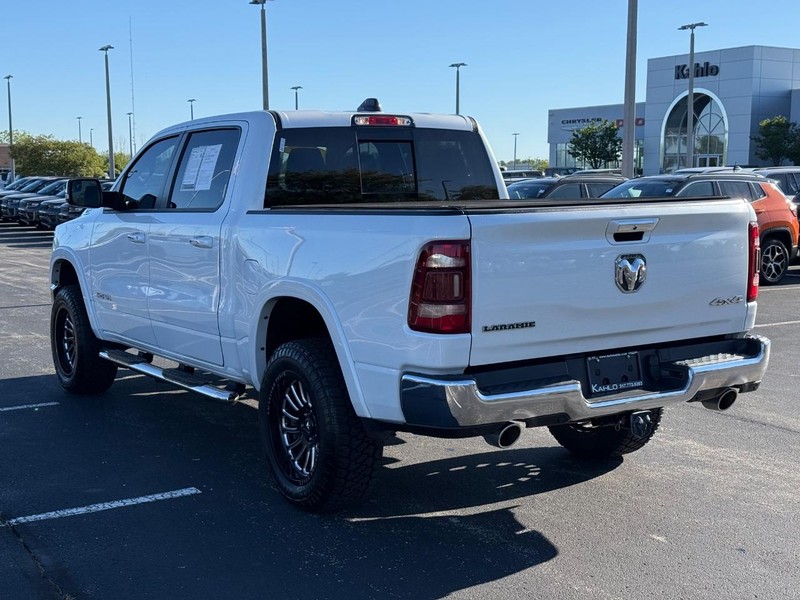 Ram 1500 Vehicle Full-screen Gallery Image 5
