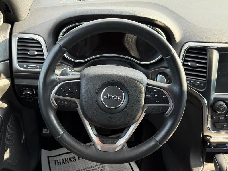 Jeep Grand Cherokee Vehicle Full-screen Gallery Image 14