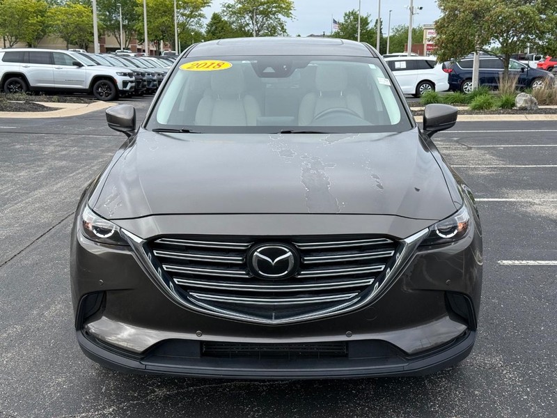Mazda CX-9 Vehicle Full-screen Gallery Image 11