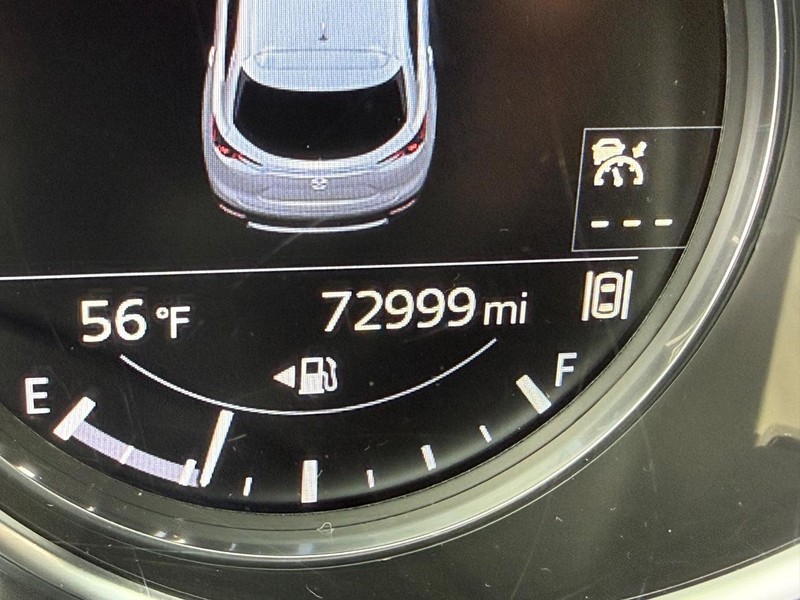 Mazda CX-9 Vehicle Full-screen Gallery Image 34
