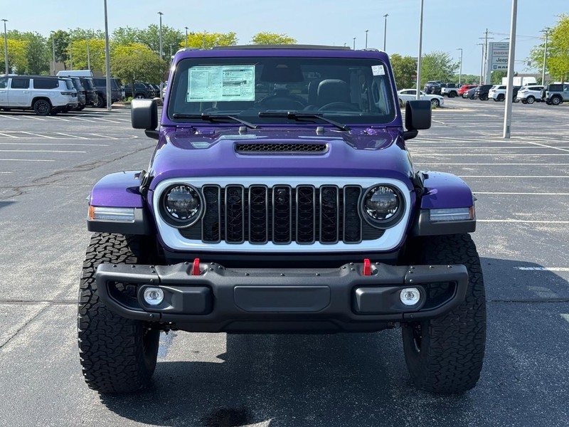 Jeep Wrangler Vehicle Full-screen Gallery Image 9