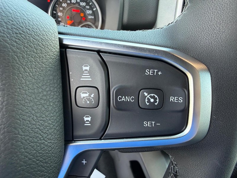 Ram 1500 Vehicle Full-screen Gallery Image 20