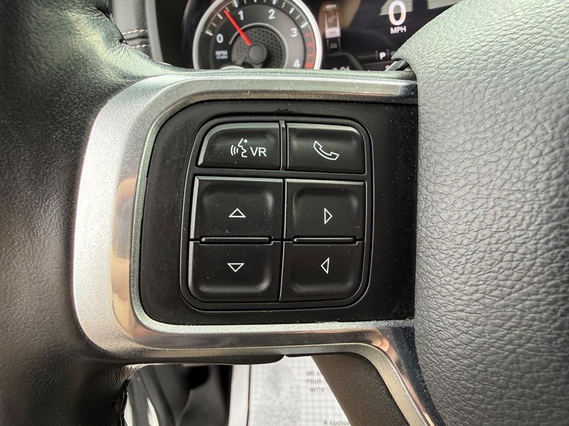 Ram 2500 Vehicle Full-screen Gallery Image 20