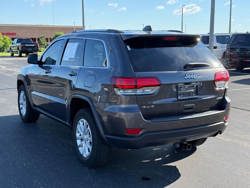 Jeep Grand Cherokee Vehicle Full-screen Gallery Image 5