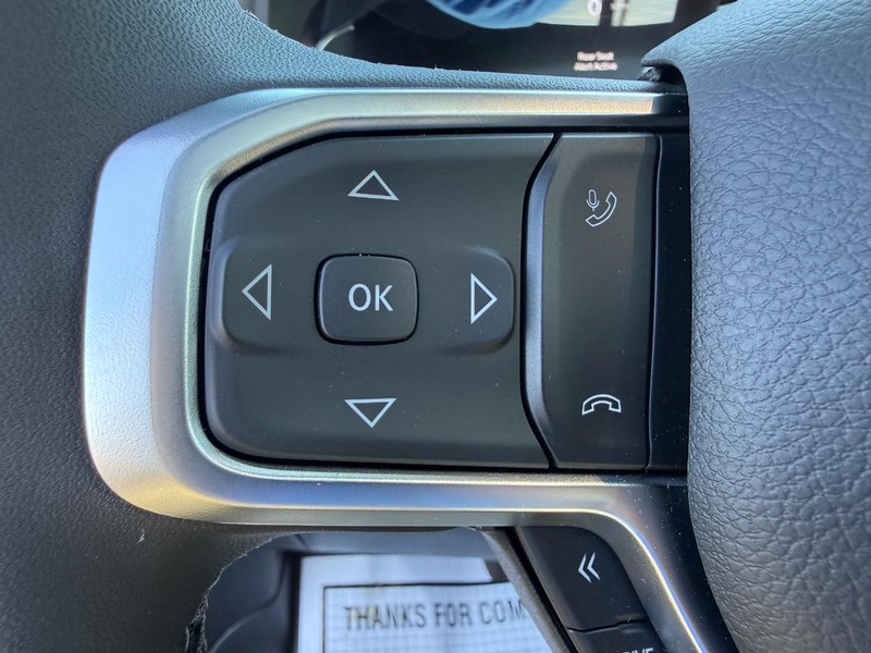 Ram 1500 Vehicle Full-screen Gallery Image 20