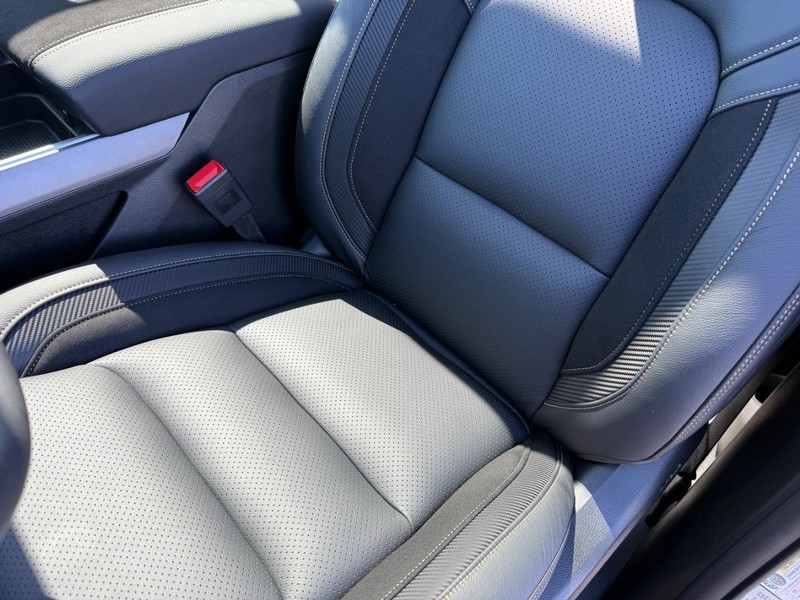 Ram 1500 Vehicle Full-screen Gallery Image 30