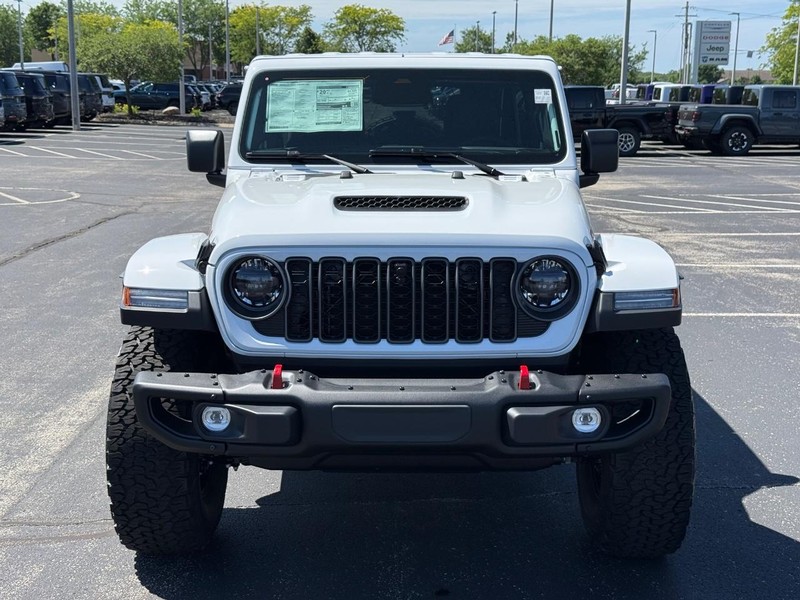Jeep Wrangler Vehicle Full-screen Gallery Image 9
