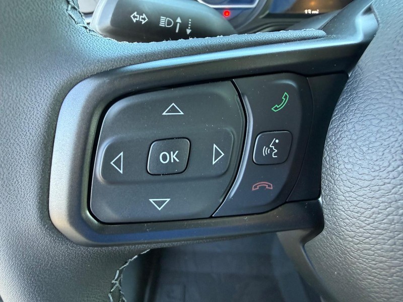 Jeep Wrangler Vehicle Full-screen Gallery Image 19