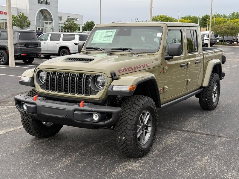Jeep Gladiator Vehicle Full-screen Gallery Image 9