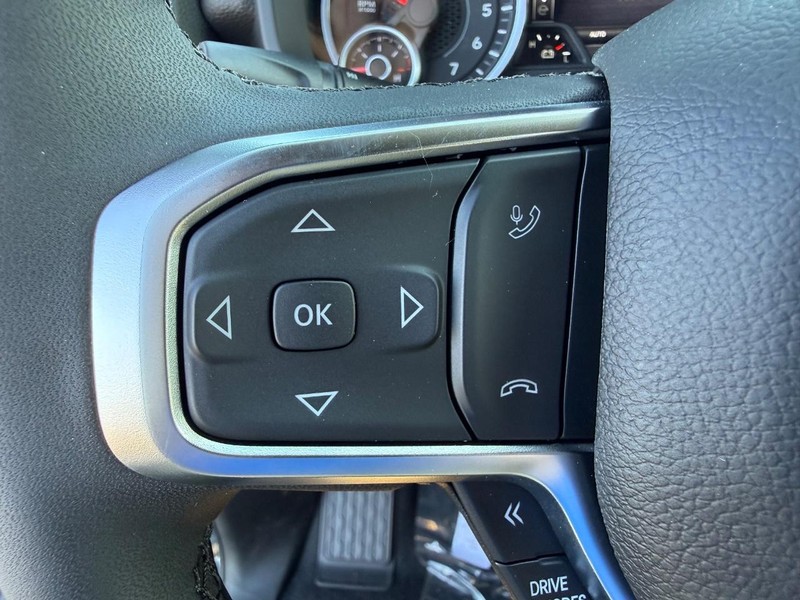 Ram 1500 Vehicle Full-screen Gallery Image 19