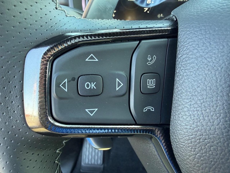 Ram 1500 Vehicle Full-screen Gallery Image 20