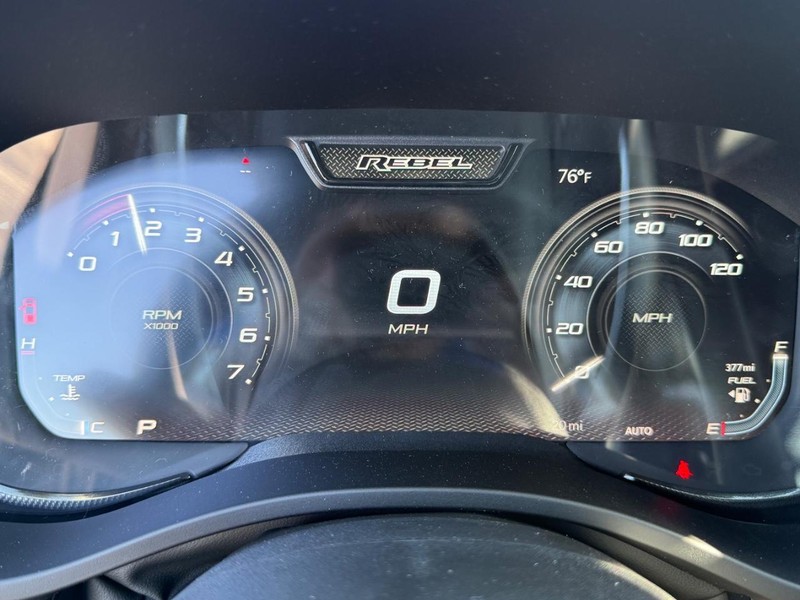 Ram 1500 Vehicle Full-screen Gallery Image 29
