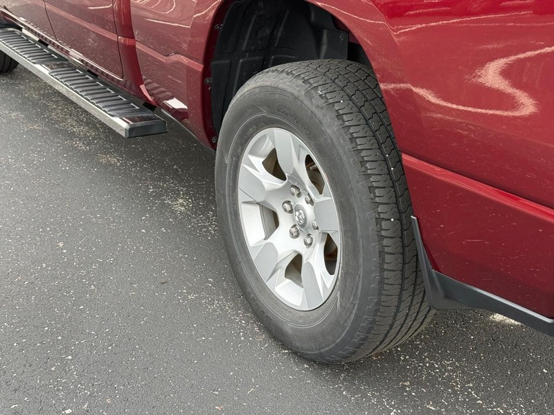 Ram 1500 Vehicle Full-screen Gallery Image 6