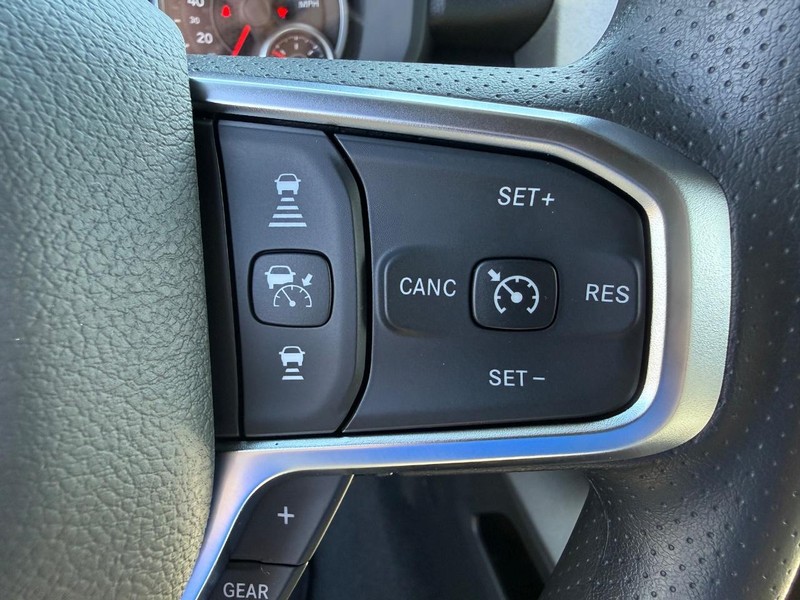 Ram 1500 Vehicle Full-screen Gallery Image 20