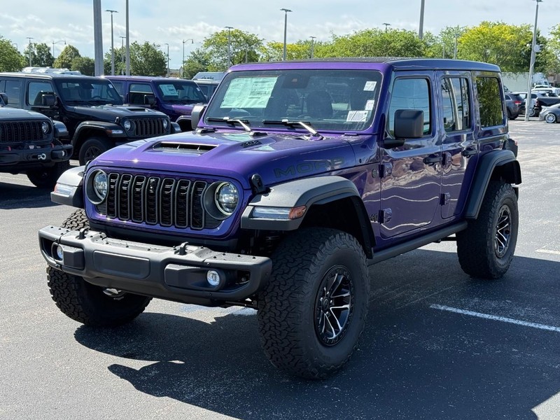 Jeep Wrangler Vehicle Full-screen Gallery Image 8