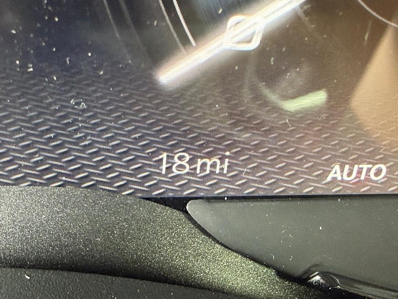Ram 1500 Vehicle Full-screen Gallery Image 30