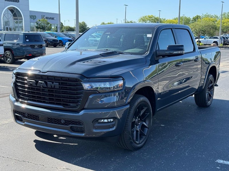 Ram 1500 Vehicle Full-screen Gallery Image 8
