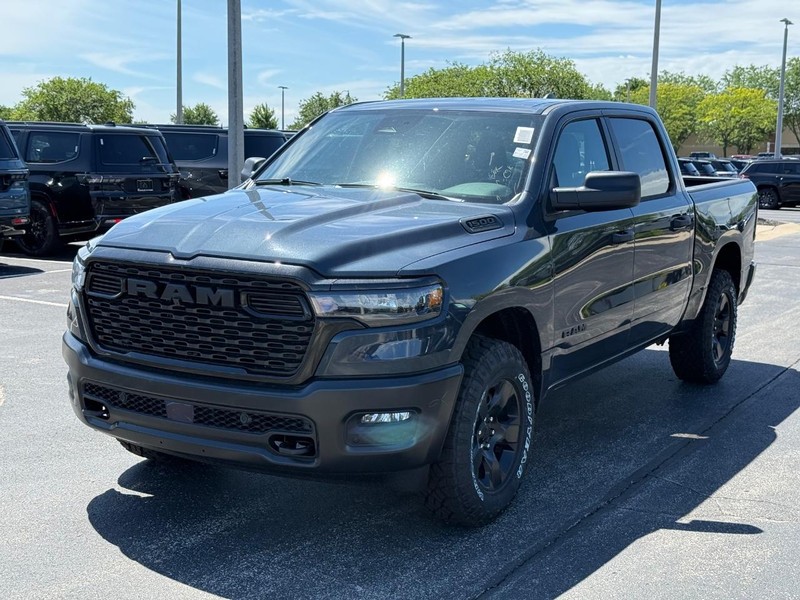 Ram 1500 Vehicle Full-screen Gallery Image 8