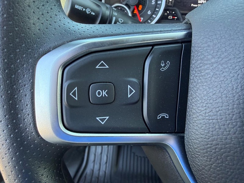 Ram 1500 Vehicle Full-screen Gallery Image 19