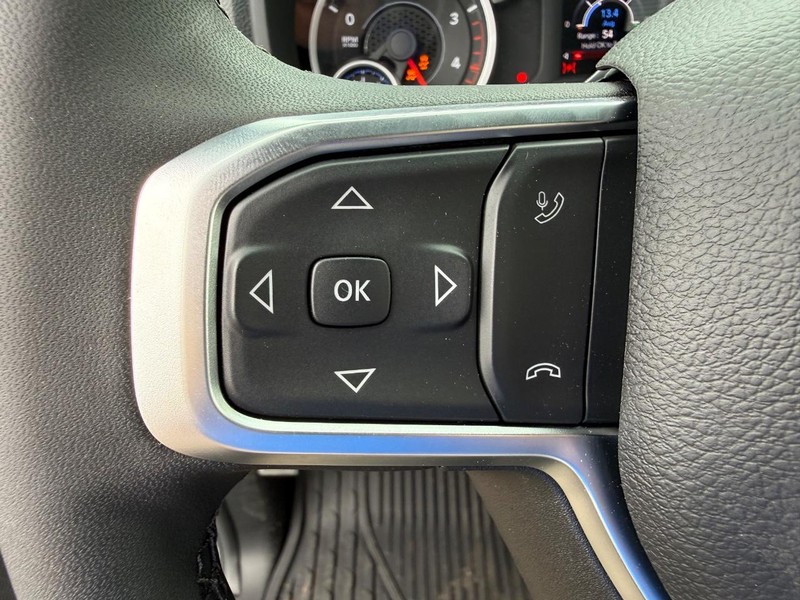 Ram 2500 Vehicle Full-screen Gallery Image 20