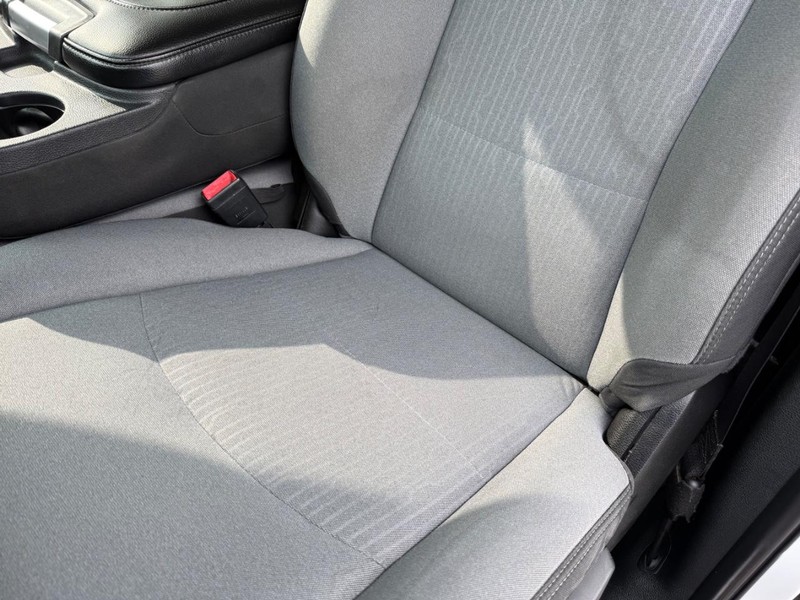 Ram 2500 Vehicle Full-screen Gallery Image 31