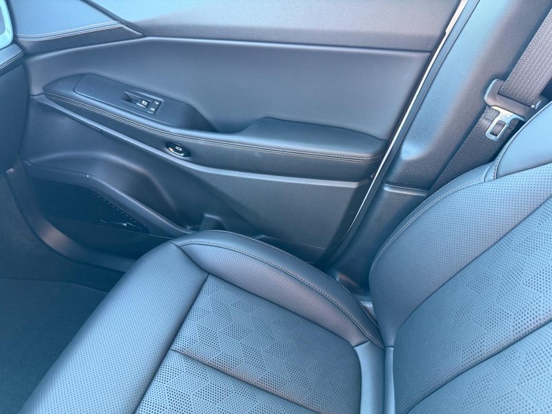 Jeep Cherokee Vehicle Full-screen Gallery Image 27