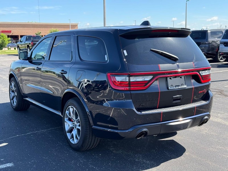 Dodge Durango Vehicle Full-screen Gallery Image 5