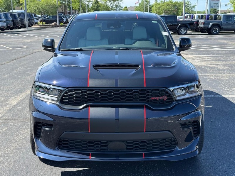 Dodge Durango Vehicle Full-screen Gallery Image 10