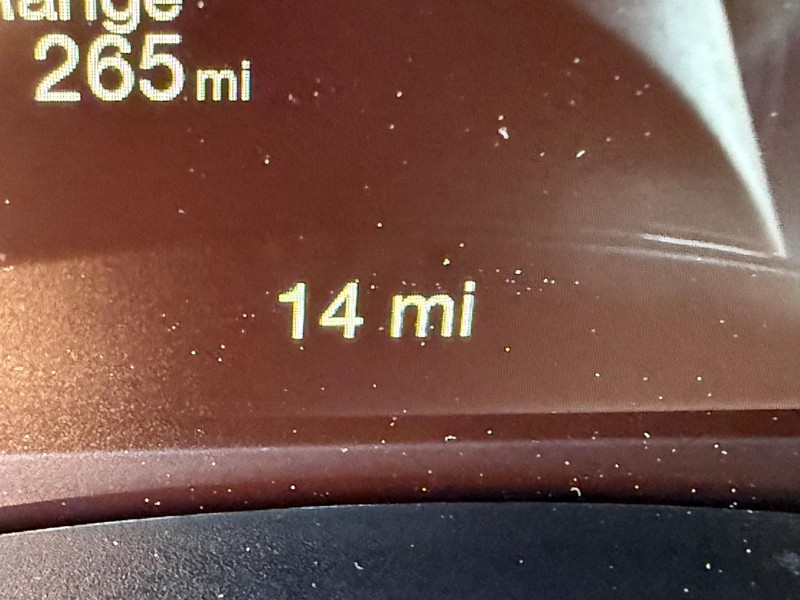 Dodge Durango Vehicle Full-screen Gallery Image 32