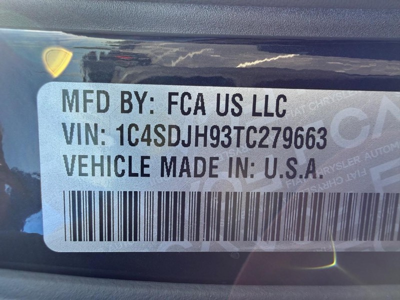 Dodge Durango Vehicle Full-screen Gallery Image 34