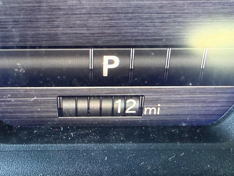 Ram 1500 Vehicle Full-screen Gallery Image 29