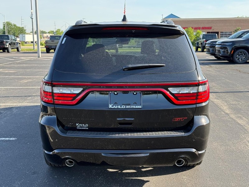Dodge Durango Vehicle Full-screen Gallery Image 4