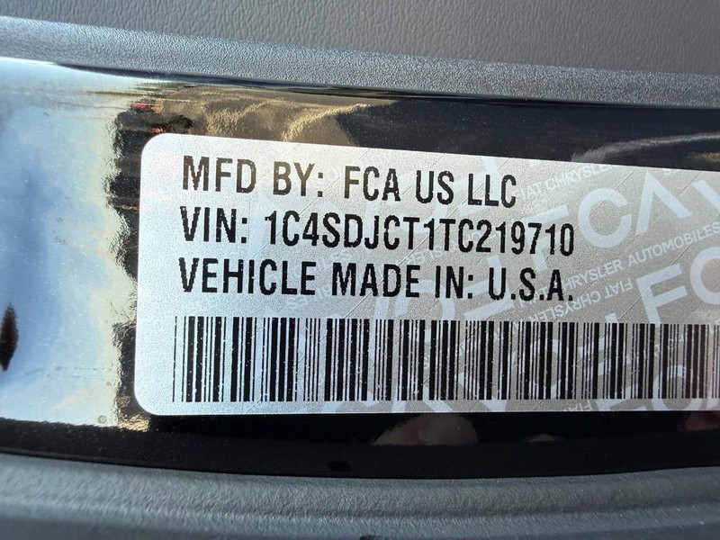 Dodge Durango Vehicle Full-screen Gallery Image 34