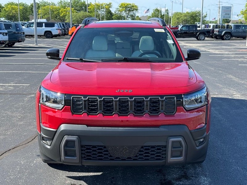 Jeep Cherokee Vehicle Full-screen Gallery Image 10