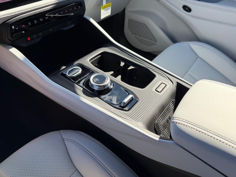 Jeep Cherokee Vehicle Full-screen Gallery Image 26