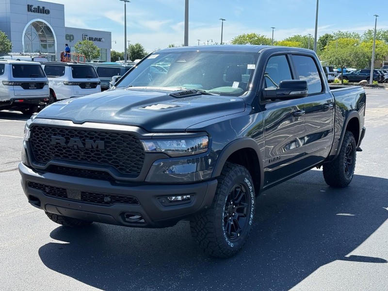 Ram 1500 Vehicle Full-screen Gallery Image 8