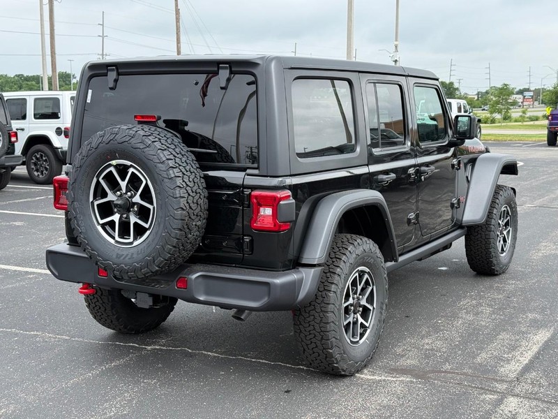 Jeep Wrangler Vehicle Full-screen Gallery Image 3