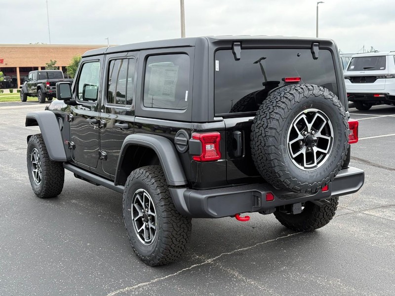 Jeep Wrangler Vehicle Full-screen Gallery Image 5