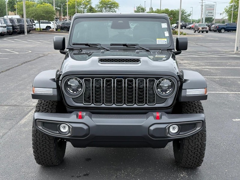 Jeep Wrangler Vehicle Full-screen Gallery Image 10