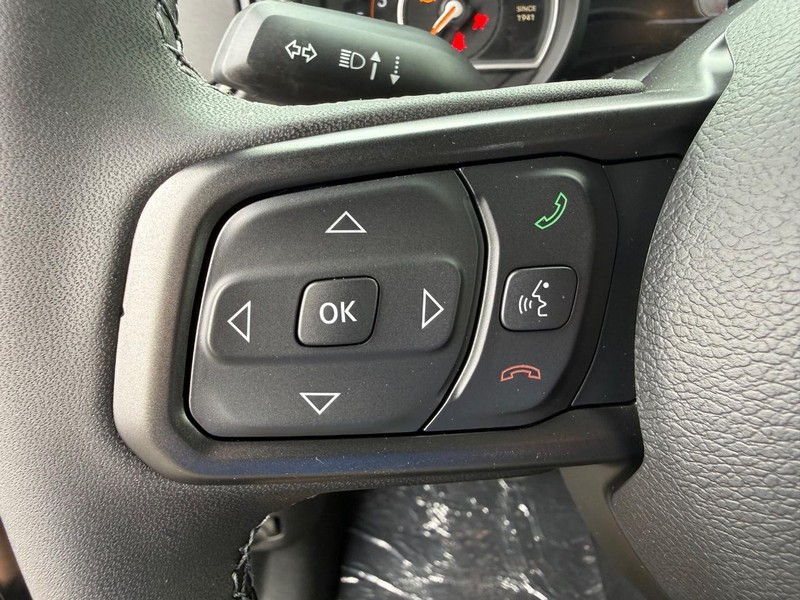 Jeep Wrangler Vehicle Full-screen Gallery Image 20