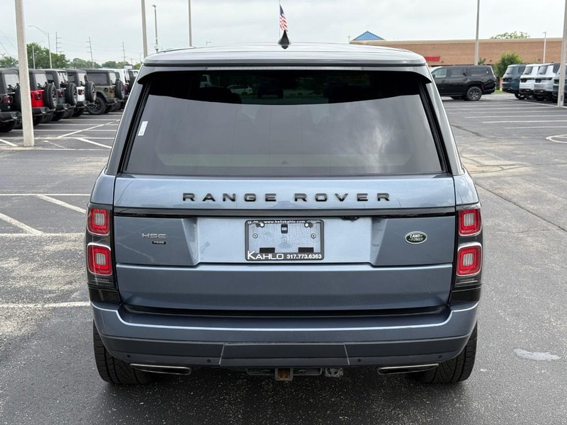 Land Rover Range Rover Vehicle Full-screen Gallery Image 4