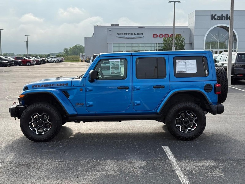 Jeep Wrangler Vehicle Full-screen Gallery Image 8