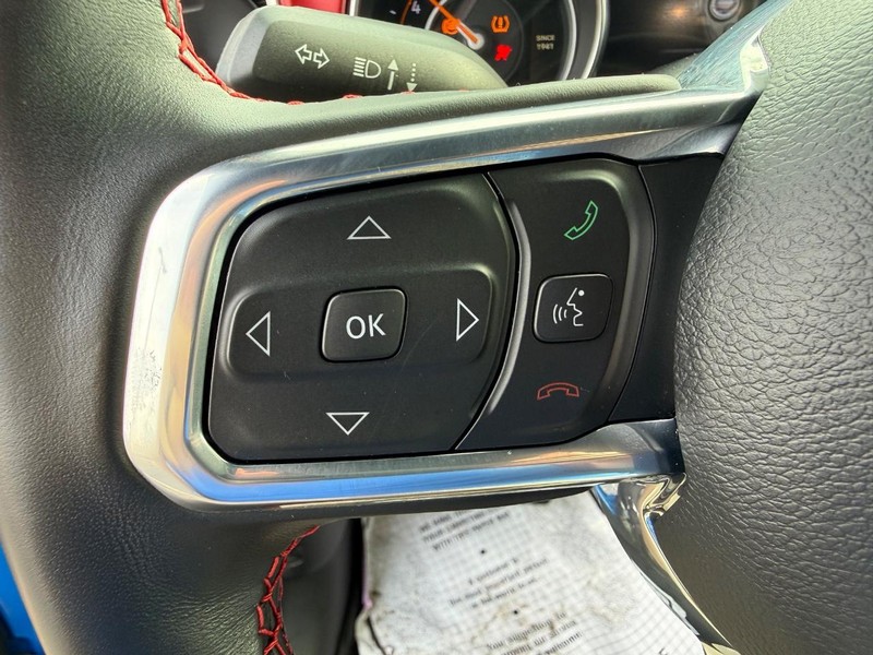 Jeep Wrangler Vehicle Full-screen Gallery Image 20