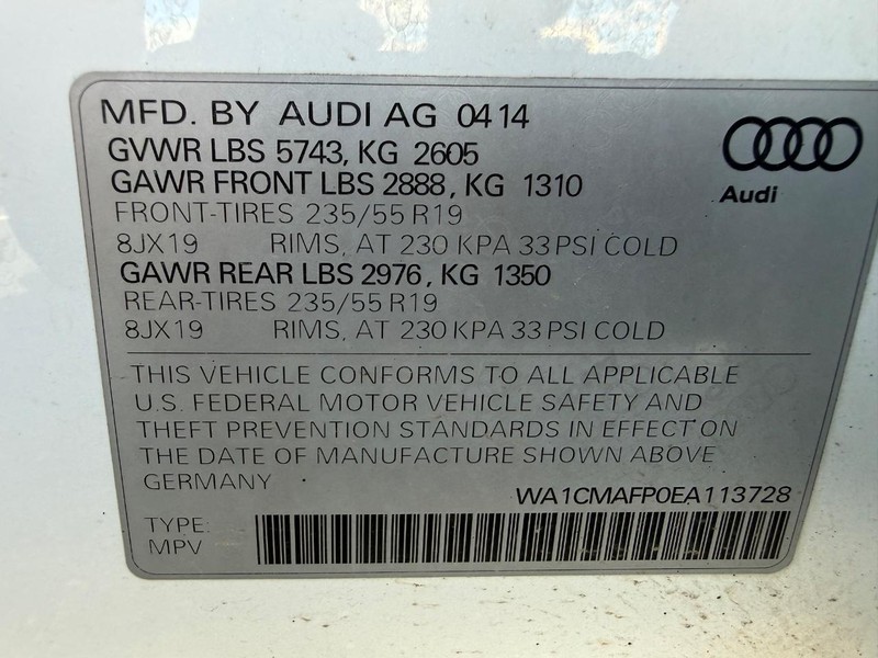 Audi Q5 Vehicle Full-screen Gallery Image 33