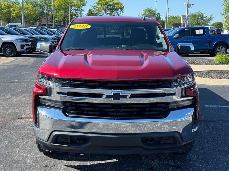 Chevrolet Silverado 1500 Vehicle Full-screen Gallery Image 06