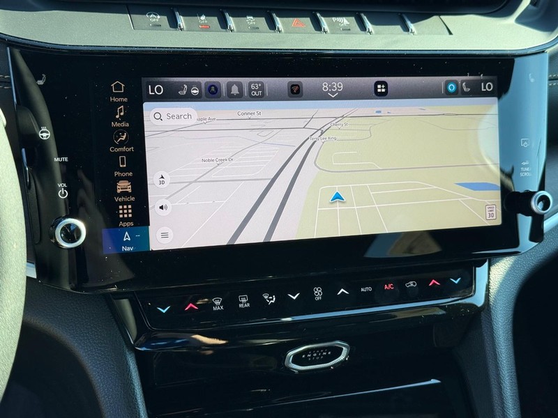 Jeep Grand Cherokee L Vehicle Full-screen Gallery Image 25