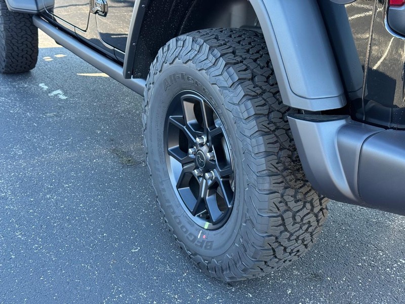 Jeep Wrangler Vehicle Full-screen Gallery Image 6